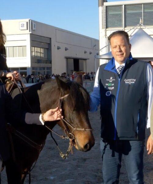 Monaco – Verona: viaggiare sostenibili a cavallo per la solidarietà