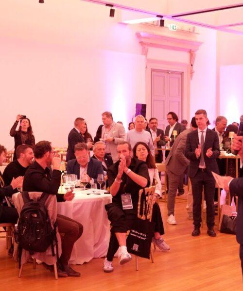 Vinitaly a stelle e strisce: oltre 3.000 operatori statunitensi, verso Vinitaly Usa